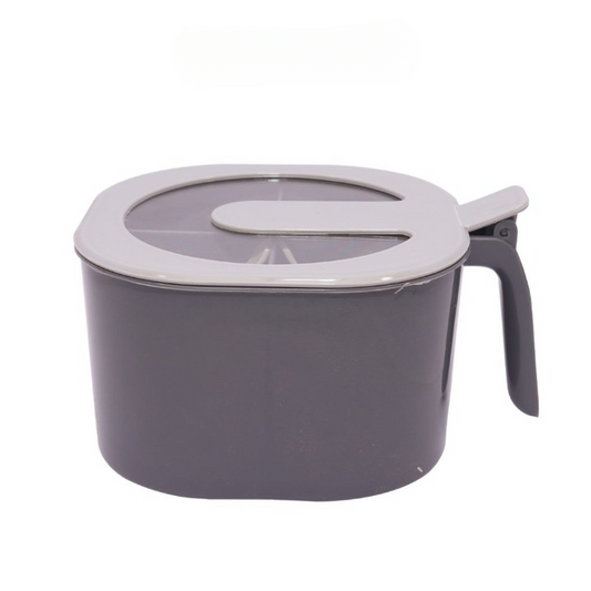 Modern 4-in-1 Spice Kit – 4 Compartments Seasoning Jar with Free Spoons