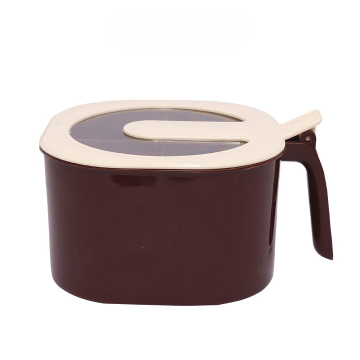 Modern 4-in-1 Spice Kit – 4 Compartments Seasoning Jar with Free Spoons